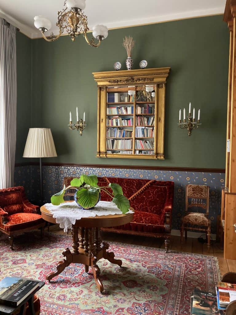 Villa Hartmann - die Bibliothek